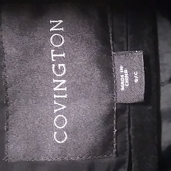 Black women's coat. - Picture 2 of 4